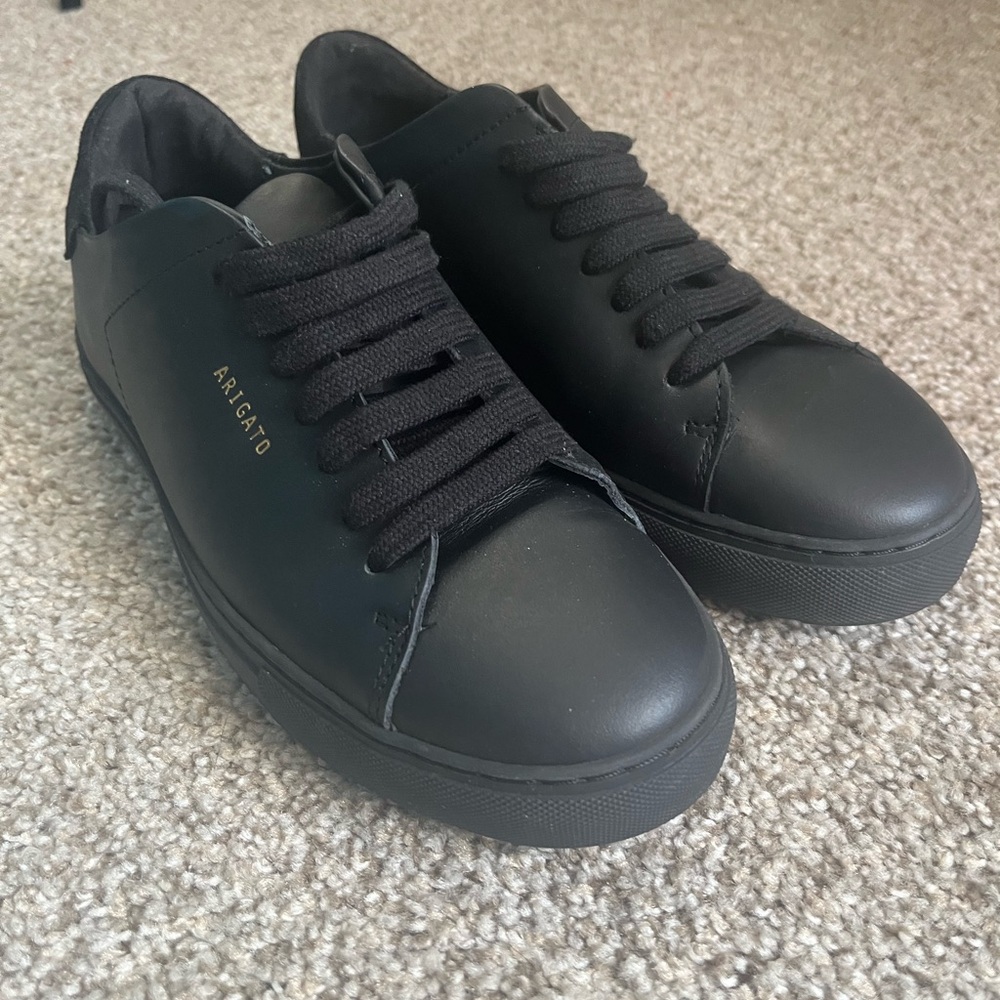 Axel Arigato Mens Triple Black Leather Casual Shoes Sneakers (Size US 6.5)